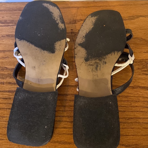 Black and White Flat Strappy Sandals - Picture 7 of 8